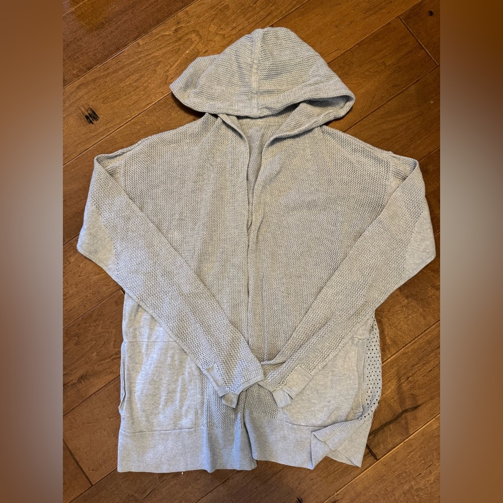 Lululemon Knit Gray Hooded Cardigan Sweater | VGUC | Size 6